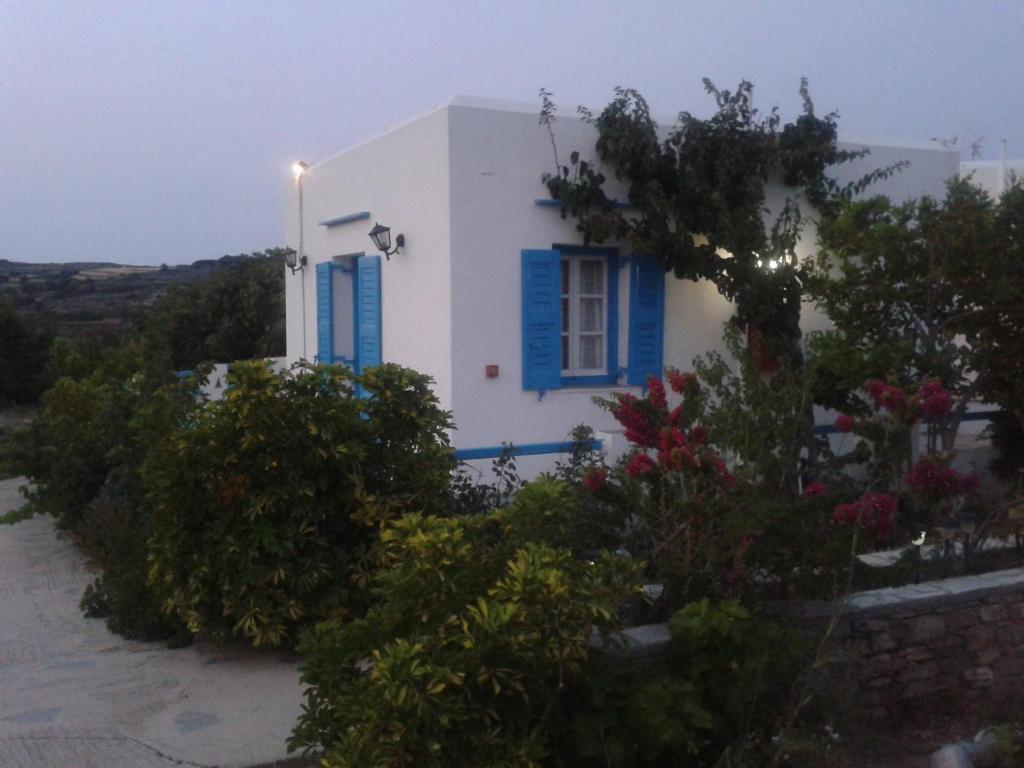 Smaragda Rooms & Studios Platis Gialos  Room photo